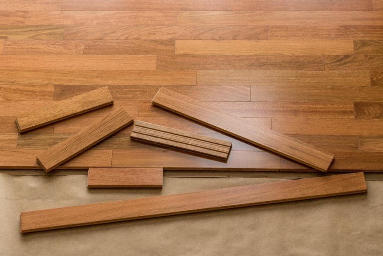 Comment réussir la pose de votre parquet à Chauny ?
